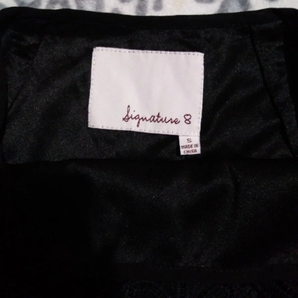 Mini Skirt - Picture 2 of 2